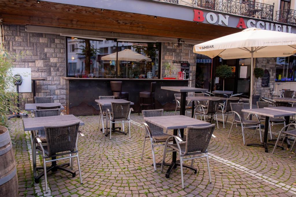 Hotel Le Bon Accueil Bagnères-de-Luchon Zewnętrze zdjęcie